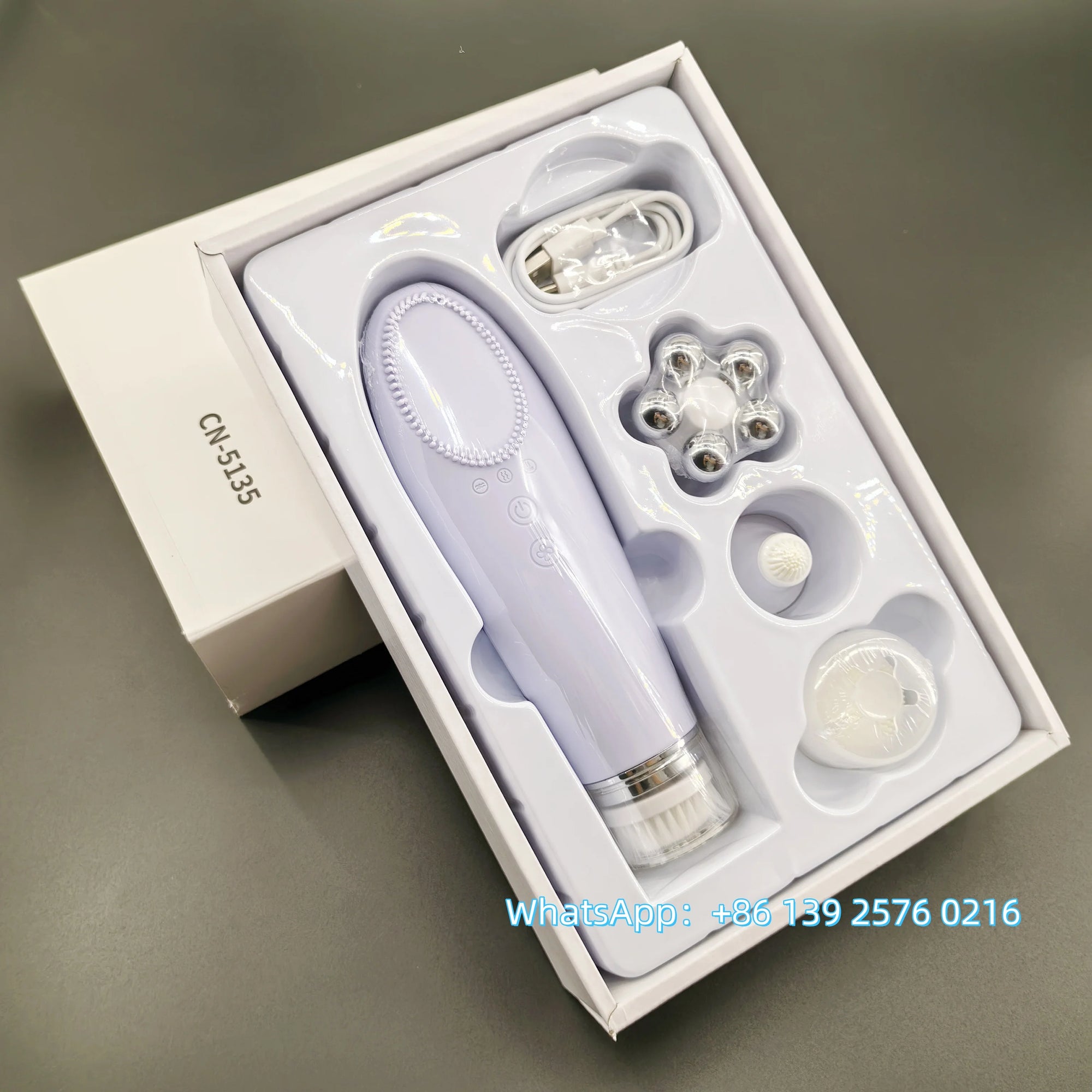 “4‑in‑1 Facial Cleansing &amp; Lifting Device”