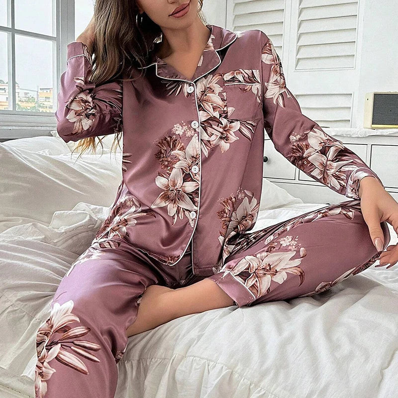 Women&#39;s Floral Print Pajamas Set